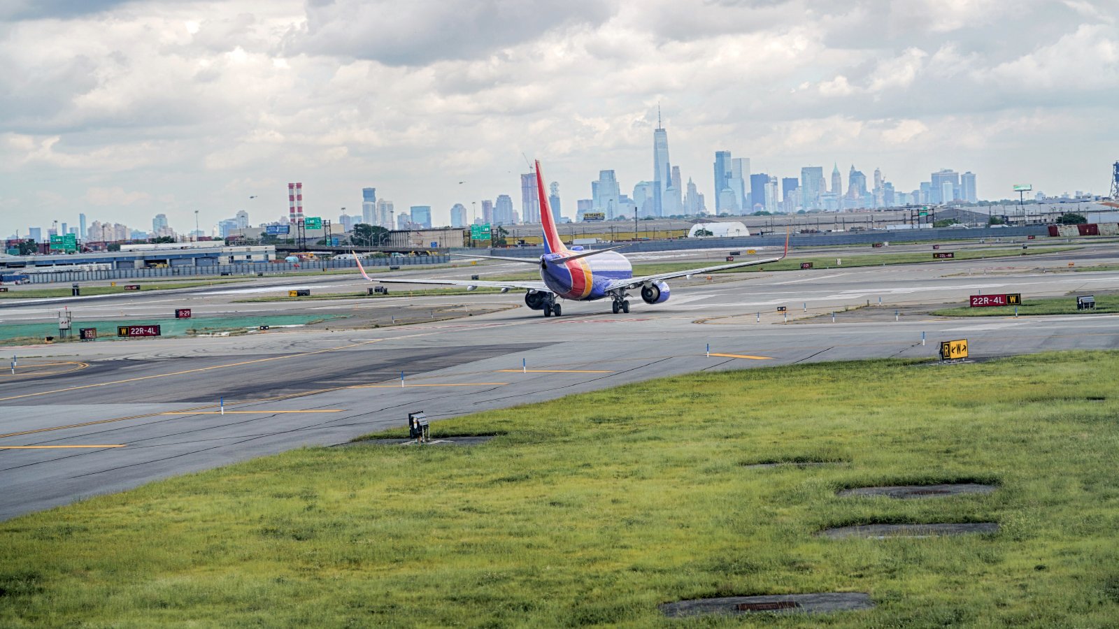 机场本地混合云解决方案