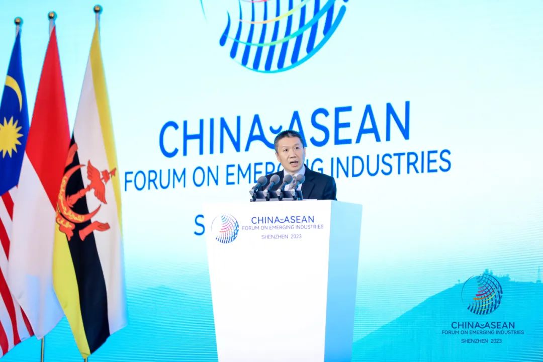 深信服创始人、CEO何朝曦在中国—东盟新兴产业论坛演讲