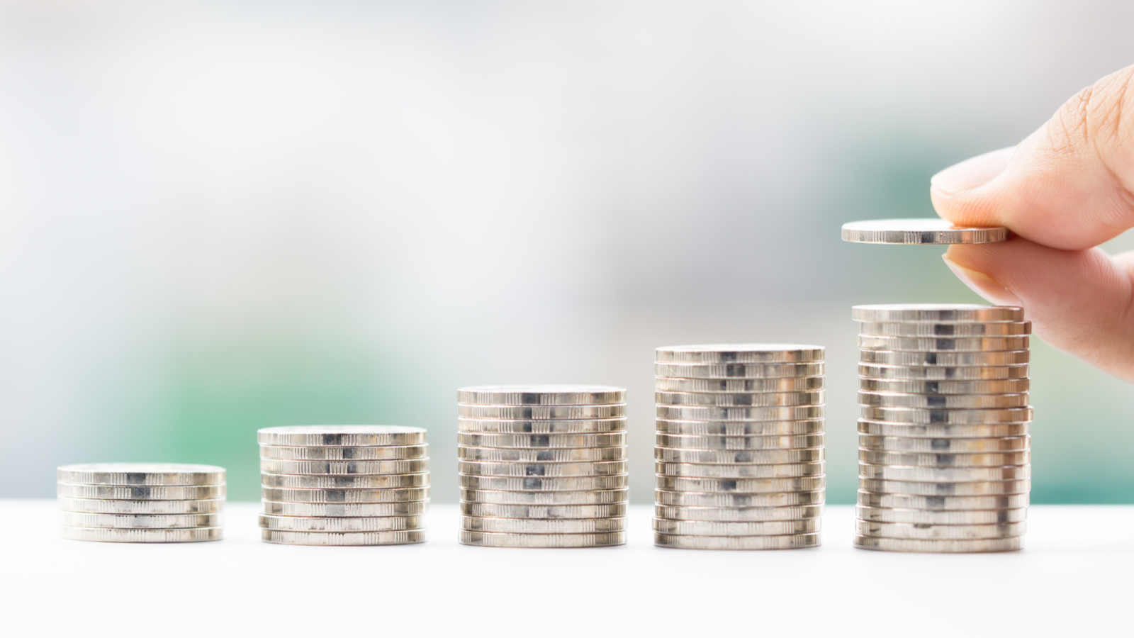 带宽投入成本高